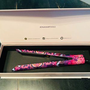 DNA Hair Tools Flat Iron 100% Ceramic Plates Light Weight Swivel Cord